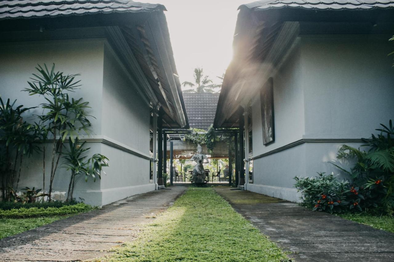 Puri Lotus Ubud Exterior foto