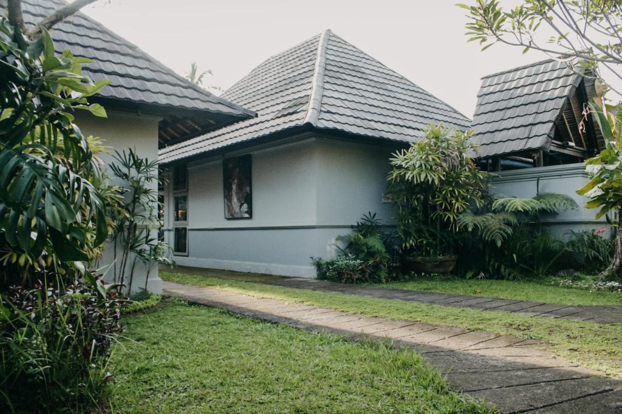 Puri Lotus Ubud Exterior foto