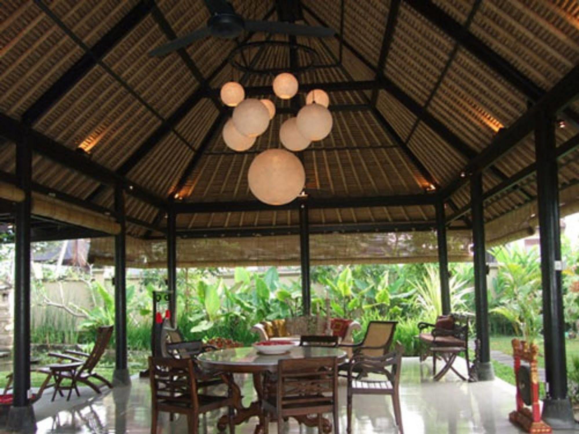 Puri Lotus Ubud Exterior foto