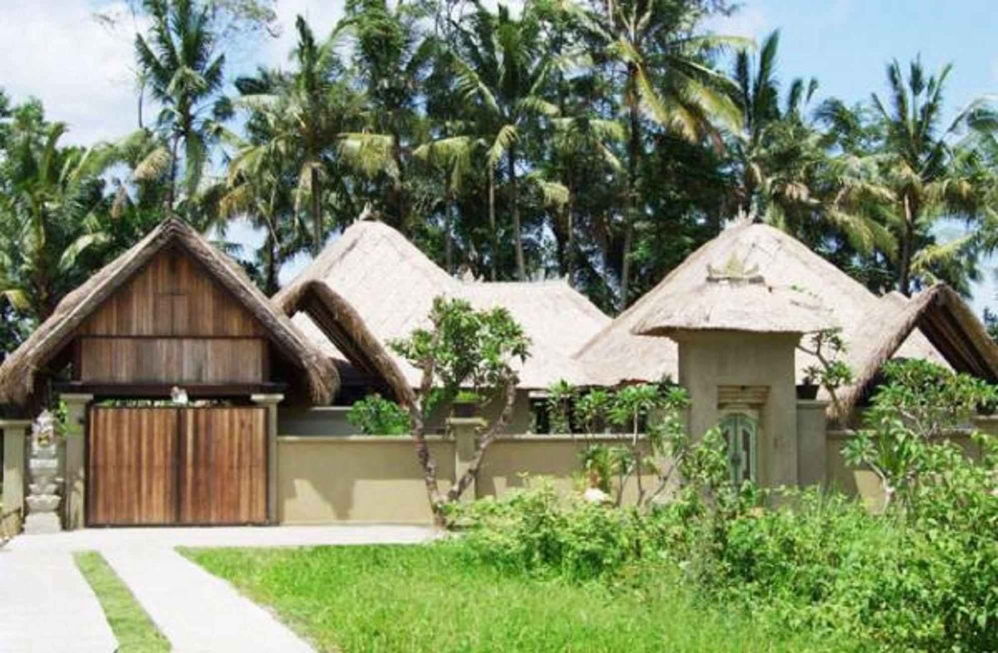 Puri Lotus Ubud Exterior foto