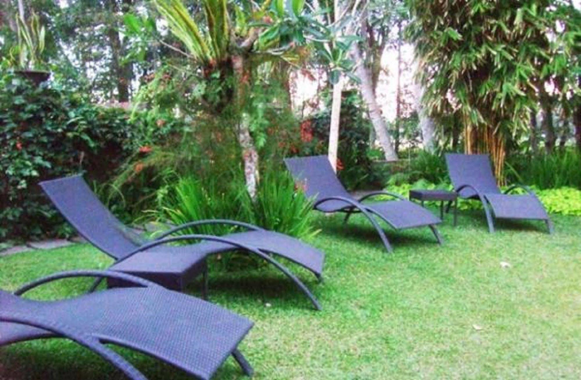 Puri Lotus Ubud Exterior foto