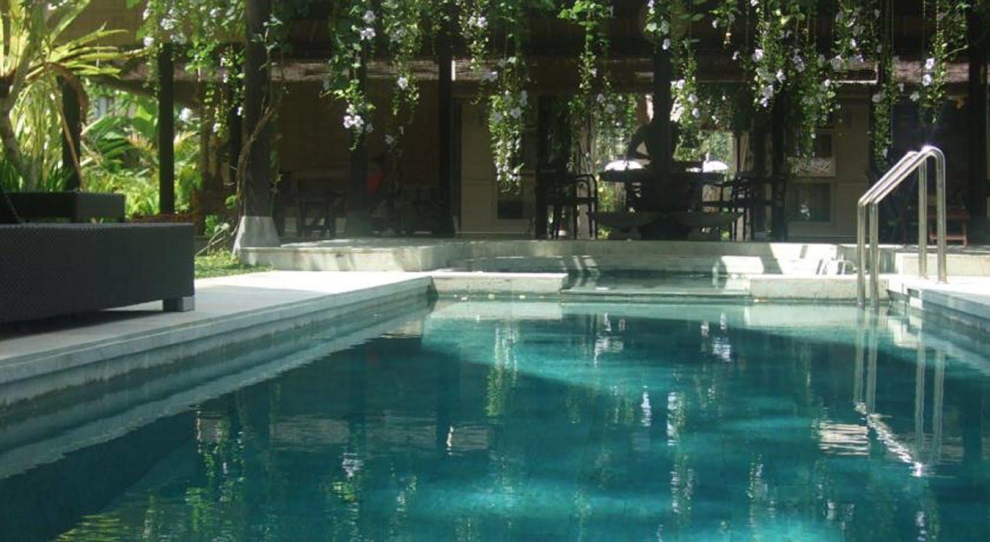 Puri Lotus Ubud Exterior foto